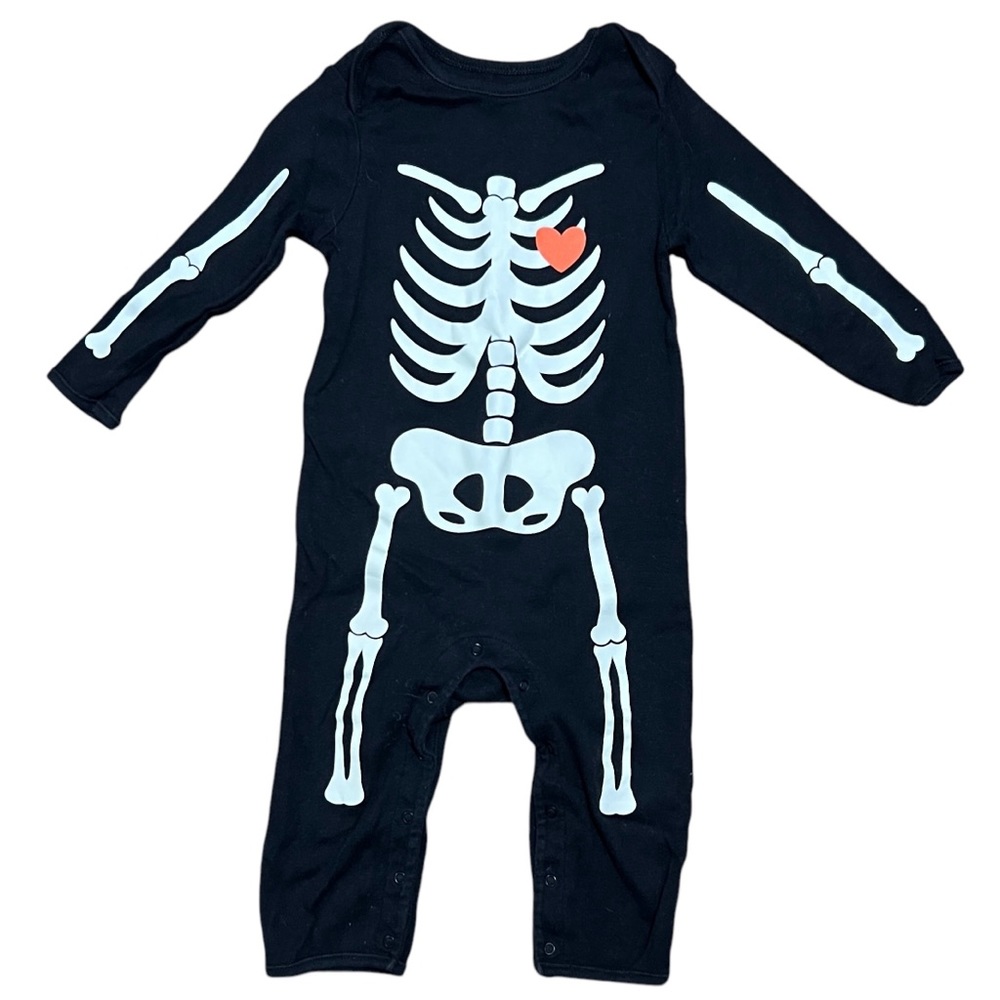 Old Navy Skeleton Graphic One Piece Glow In The Dark Size 18 - 24 Months
